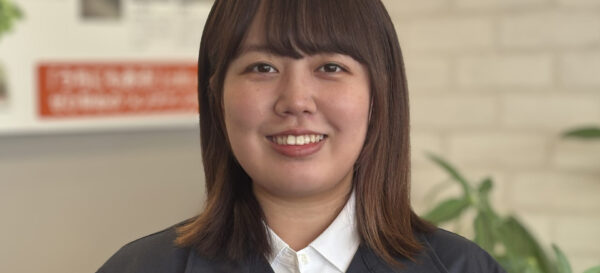 営業アシスタント 棚辺　朱里