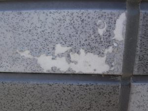 外壁塗装　劣化　塗膜の剝がれ