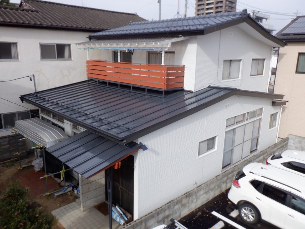 【福島市】T様邸　屋根塗装外壁重ね張り・他塗装工事