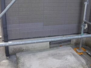 福島市　雨漏り修理　費用　外壁　部分的な交換